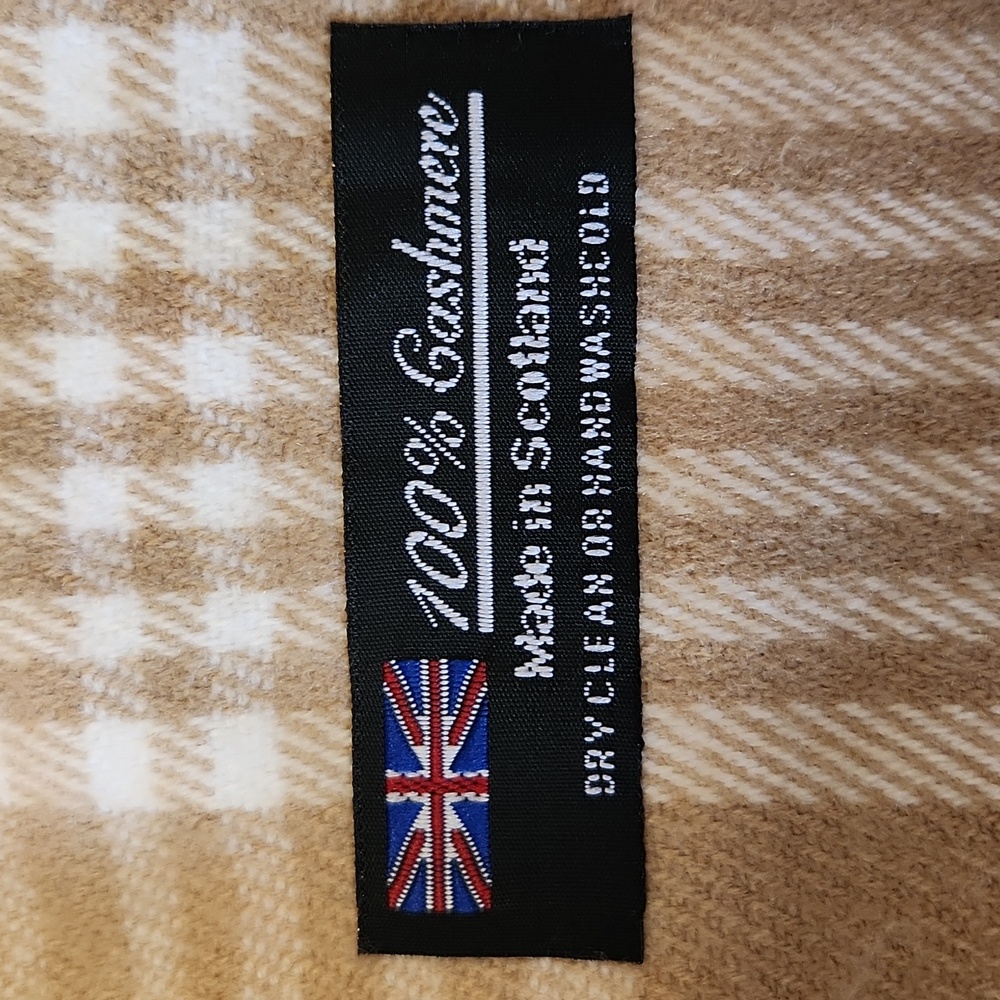 Scotland Cashmere Plaid Scarf Super Soft Cozy Preppy Luxurious 100% Cashmere - Picture 3 of 5